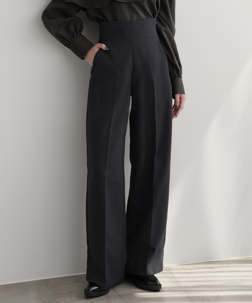 nouvellemoi（ヌーベルモイ）の「ハイウエストソフトワイドパンツ（その他パンツ・レディース・ベージュ系その他/チャコールグレー/ブラック/アイボリー・L/M/S）」の2枚目の写真