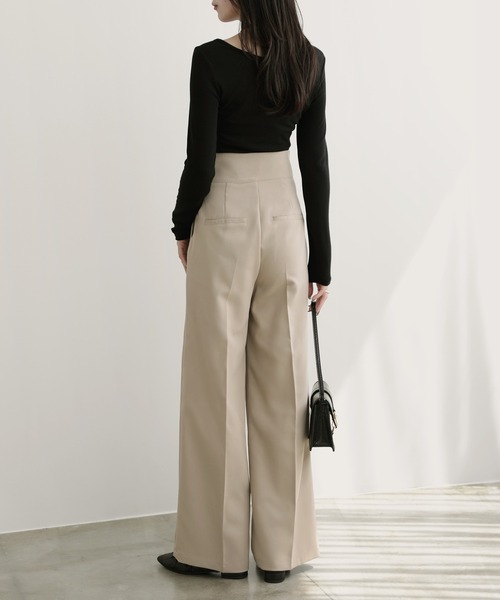 nouvellemoi（ヌーベルモイ）の「ハイウエストソフトワイドパンツ（その他パンツ・レディース・ベージュ系その他/チャコールグレー/ブラック/アイボリー・L/M/S）」の11枚目の写真