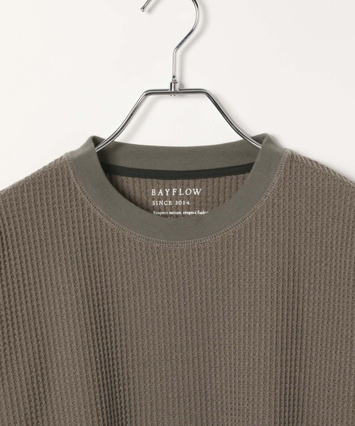 BAYFLOW（ベイフロー）の「裏起毛ワッフルプルオーバー（Tシャツ/カットソー・メンズ・ブラック/グレー/オフホワイト・LARGE/MEDIUM）」の5枚目の写真