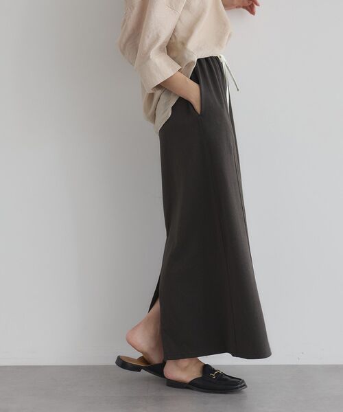 GARAGE OF GOOD CLOTHING(ガレージオブグッドクロージング)の「【日本製】クロッチデザインロングスカート(スカート・レディース・ブラウン/チャコールグレー/杢グレー・FREE)」の22枚目の写真