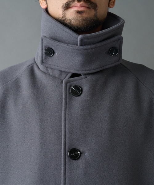 COLONY 2139（コロニートゥーワンスリーナイン）の「テックウールステンカラーロングコート（ステンカラーコート・メンズ・グレー/ブラック・LARGE/MEDIUM）」の21枚目の写真