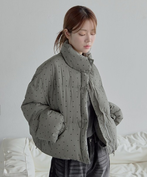 eunoia ペディン　中綿 セール】ハイネックペディンラブリーフラワーパターンシュートペディン