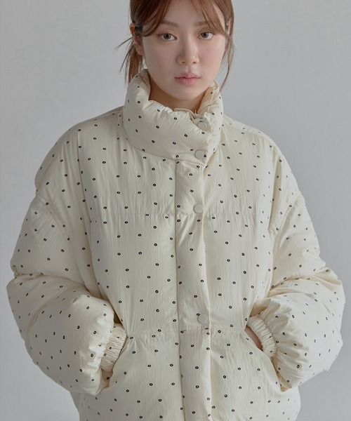 UNE MANSION（ユヌマンション）の「ハイネックペディンラブリーフラワーパターンシュートペディン中綿アウター（ダウンジャケット/コート・レディース・ベージュ/グレー/アイボリー/ブラック・FREE）」の12枚目の写真