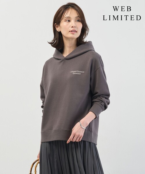 J.PRESS Ladies(J.プレス レディス)の「【WEB限定】ロゴ裏毛 パーカー(パーカー・レディース・ふじ色系/サックスブルー系/ベージュ系/ネイビー系/グレー系・SMALL)」の2枚目の写真
