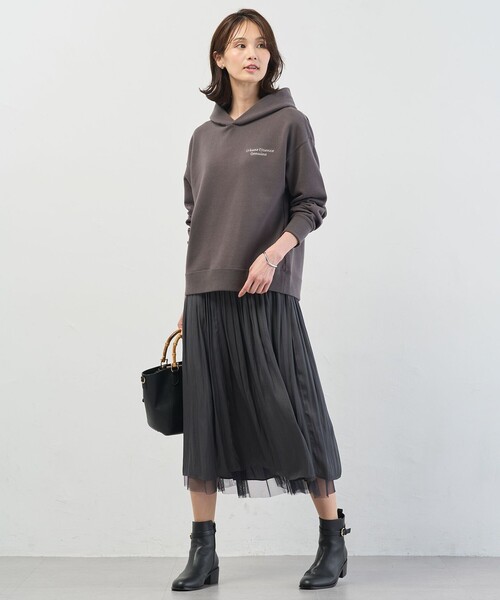 J.PRESS Ladies(J.プレス レディス)の「【WEB限定】ロゴ裏毛 パーカー(パーカー・レディース・ふじ色系/サックスブルー系/ベージュ系/ネイビー系/グレー系・SMALL)」の18枚目の写真