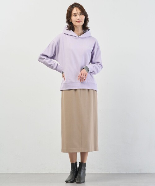 J.PRESS Ladies(J.プレス レディス)の「【WEB限定】ロゴ裏毛 パーカー(パーカー・レディース・ふじ色系/サックスブルー系/ベージュ系/ネイビー系/グレー系・SMALL)」の22枚目の写真