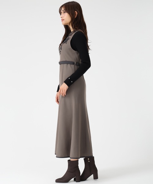 MISCH MASCH（ミッシュマッシュ）の「2025秋冬新作 コード刺繍ジャンスカ（ジャンパースカート・レディース・モカ/ワイン/グレー・M/S）」の9枚目の写真