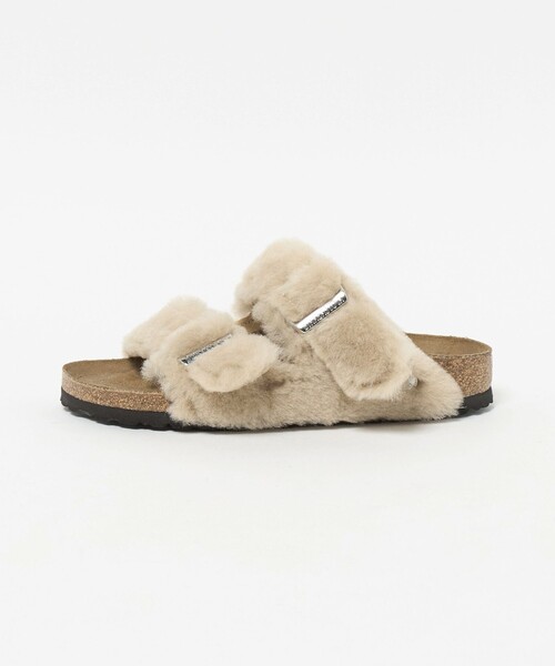 UNITED ARROWS（ユナイテッドアローズ）の「＜BIRKENSTOCK＞ARIZONA SHEARING サンダル（サンダル・レディース・ナチュラル・37/39/36/38）」の3枚目の写真