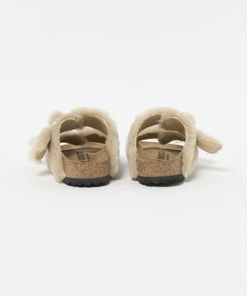 UNITED ARROWS（ユナイテッドアローズ）の「＜BIRKENSTOCK＞ARIZONA SHEARING サンダル（サンダル・レディース・ナチュラル・37/39/36/38）」の5枚目の写真