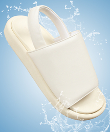 DOFFJASON（ドフジェーソン）の「グリットボリュームレザーストラップサンダル ECRU（サンダル）」