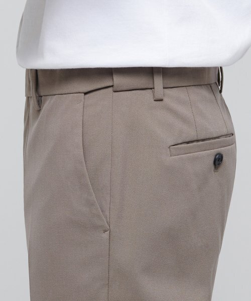 MUSINSA STANDARD(ムシンサスタンダード)の「軽量テーパードヒドゥンバンディングカプリスラックス【ダスティベージュ】(スラックス・メンズ・その他・26/27/28/29/38/42/34/32/30/33/40)」の5枚目の写真