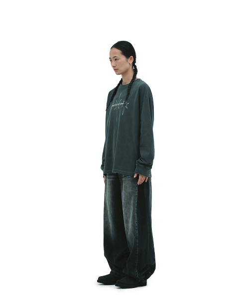 DEFGARMENTS（デフグラメンツ）の「LIGHTNING LONG SLEEVE [CHARCOAL]（Tシャツ/カットソー・レディース・その他・MEDIUM/LARGE）」の2枚目の写真