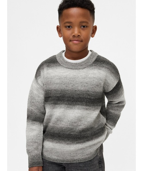 GAP(ギャップ)の「スペースダイ リラックスフィット クルーネックセーター (キッズ)(ニット/セーター・キッズ・グレー/ブルー・130cm/140cm/120cm/150cm/160cm/110cm)」の1枚目の写真