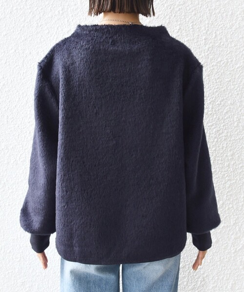 SHIPS(シップス)の「【WEB限定】〈手洗い可能〉バルフィー ロング シャギー ボトルネック プルオーバー(ニット/セーター・レディース・ナチュラル/ライトブルー/ネイビー・ONE SIZE)」の18枚目の写真