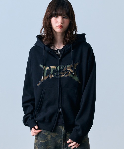 ILL'S(イルズ)の「タギング総柄 フルジップフーディ メンズ レディース ユニセックス(パーカー・メンズ・ブラウン/ピンク/ブラック/グレー・M/L)」の1枚目の写真