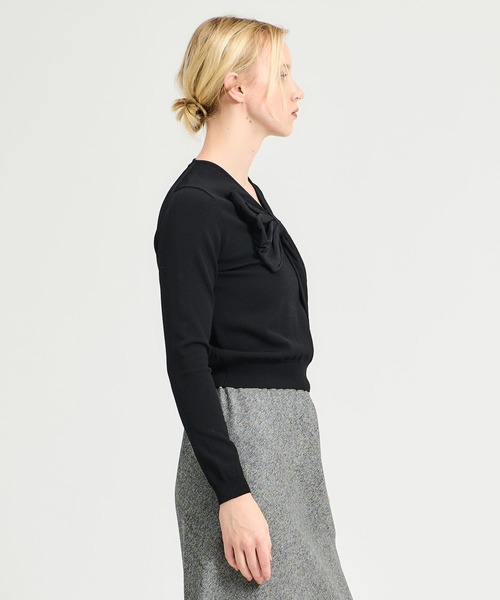 ESTNATION（エストネーション）の「ESTNATION / リボンモチーフニット（ニット/セーター・レディース・オフホワイト/ブラック・FREE）」の4枚目の写真