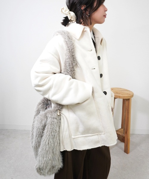 gossara(ゴサラ)の「【冬コーデを格上げする一着】フェイクムートンカバーオール(ムートンコート・レディース・アイボリー/ブラウン・FREE)」の11枚目の写真