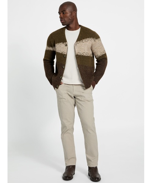 Guess(ゲス)の「Long Sleeves V-neck Jacquard Kane Cardigan カーディガン(カーディガン/ボレロ・メンズ・カーキ・MEDIUM/SMALL/LARGE/X-LARGE)」の2枚目の写真