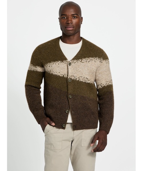 Guess(ゲス)の「Long Sleeves V-neck Jacquard Kane Cardigan カーディガン(カーディガン/ボレロ・メンズ・カーキ・MEDIUM/SMALL/LARGE/X-LARGE)」の5枚目の写真