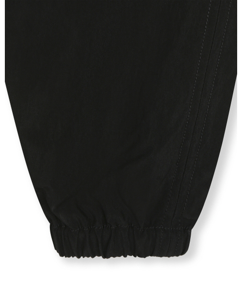 BESLOW（ビースロー）の「LAYERED HOODED ZIP UP JUMPER BLACK（パーカー・メンズ・その他・SMALL/MEDIUM/LARGE/X-LARGE）」の6枚目の写真