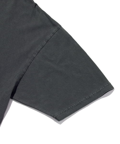 suade（スエード）の「BIG LOGO TEE [PIGMENT BLACK]（Tシャツ/カットソー・レディース・その他・MEDIUM/X-LARGE/LARGE）」の3枚目の写真