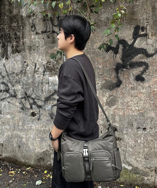 NOUN(ノウン)の「side line cargo denim pants (black)(デニムパンツ・メンズ・その他・1/0/2)」の11枚目の写真