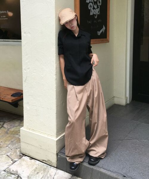 LXT（エルエックスティー）の「ツーピンタックワイドバルーンスラックス[ベージュ]（スラックス・レディース・その他・MEDIUM/LARGE/X-LARGE/XX-LARGE）」の17枚目の写真