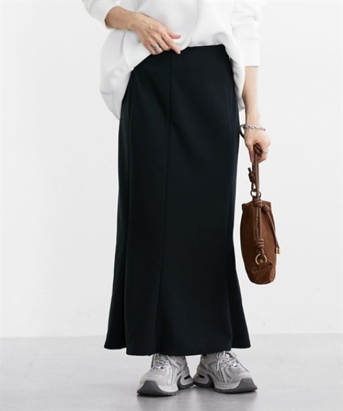 nissen（ニッセン）の「【低身長/高身長サイズ有】なめらかポンチ素材マーメイドスカート（スカート・レディース・モカ/ブラック・T3L/TLL/S/PM/PS/PSS/TL/TM/3L/LL/L/M）」の22枚目の写真