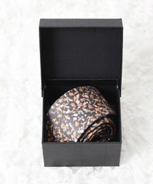 Fun & Daily（ファンアンドデイリー）の「F&D : ネクタイ用・ギフトボックス（ラッピングキット）」