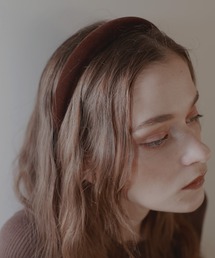 Mili affinity（ミリアフィニティー）の「ベロアカチューシャ（カチューシャ）」