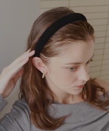 Mili affinity（ミリアフィニティー）の「ベロアカチューシャ（カチューシャ）」