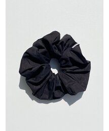 OAR（オーエーアール）の「Vintage Shirt Scrunchie [Black]（シュシュ）」