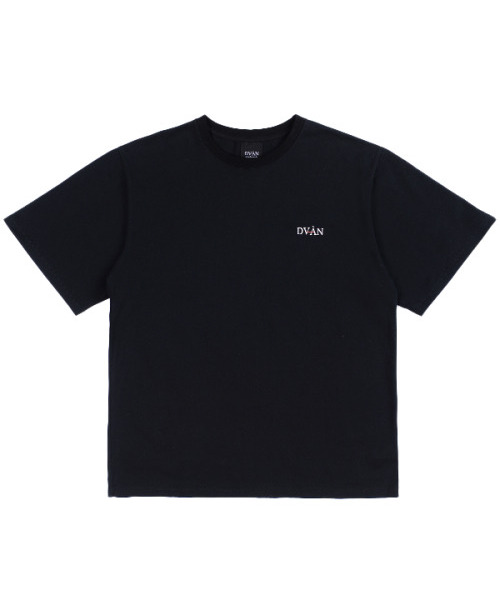 DVAN(ドゥヴァン)の「レッドフラミンゴグラフィックTシャツブラック(Tシャツ/カットソー・レディース・その他・1/2)」の2枚目の写真