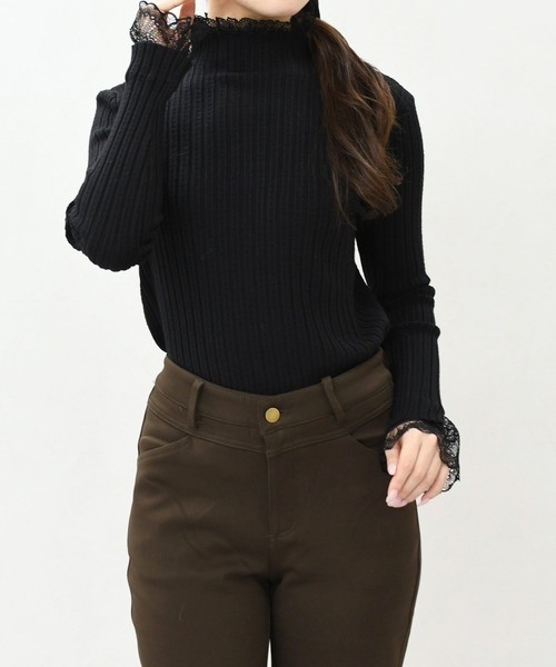 MISCH MASCH(ミッシュマッシュ)の「一部店舗限定 レースハイネックニット(ニット/セーター・レディース・ホワイト/ブラック/アイボリー・フリ-)」の9枚目の写真