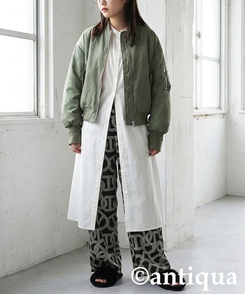 antiqua(アンティカ)の「幾何学柄 ワイドパンツ(その他パンツ・レディース・ブラック/ブルー・ONESIZE)」の19枚目の写真