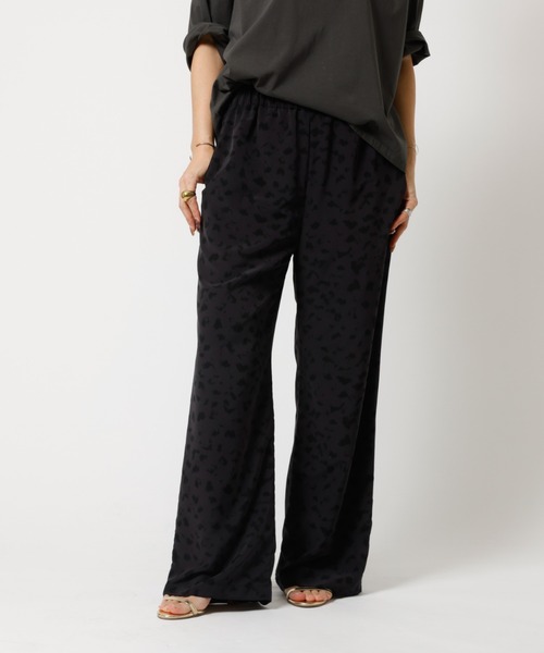 MICA&DEAL(マイカ&ディール)の「【MICA&DEAL /マイカアンドディール】Print dechine pants / プリントデシンパンツ / レオパードイージーパンツ(その他パンツ・レディース・ブラウン/チャコールグレー・フリー)」の6枚目の写真