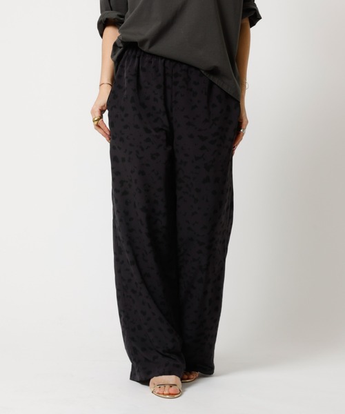MICA&DEAL(マイカ&ディール)の「【MICA&DEAL /マイカアンドディール】Print dechine pants / プリントデシンパンツ / レオパードイージーパンツ(その他パンツ・レディース・ブラウン/チャコールグレー・フリー)」の7枚目の写真