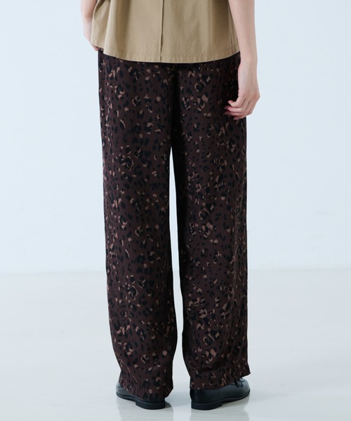 MICA&DEAL(マイカ&ディール)の「【MICA&DEAL /マイカアンドディール】Print dechine pants / プリントデシンパンツ / レオパードイージーパンツ(その他パンツ・レディース・ブラウン/チャコールグレー・フリー)」の14枚目の写真