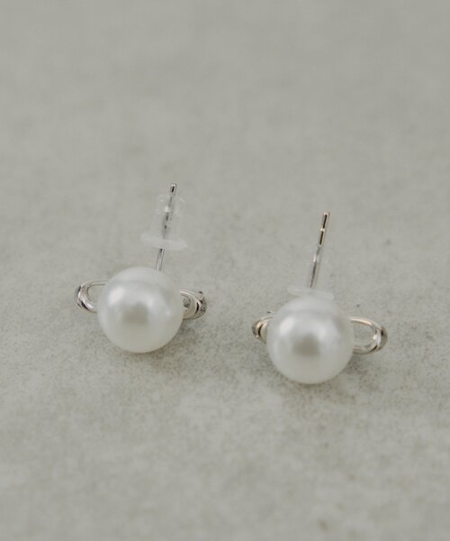 Chico（チコ）の「リボンパールピアス（ピアス（両耳用）・レディース・シルバー/ゴールド・FREE）」の4枚目の写真