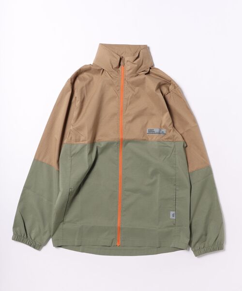 KRIFF MAYER Kid's Collection（クリフメイヤーキッズコレクション）の「【撥水・軽量・通気性】さらさらエアーフードジャケット（マウンテンパーカー・キッズ・サックスブルー/ベージュ/オリーブ/ブラック/ナチュラル・150/140/130/120/160/170）」の2枚目の写真