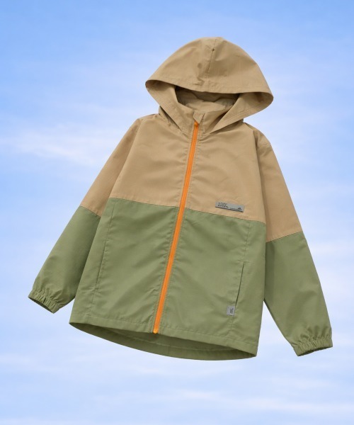 KRIFF MAYER Kid's Collection（クリフメイヤーキッズコレクション）の「【撥水・軽量・通気性】さらさらエアーフードジャケット（マウンテンパーカー・キッズ・サックスブルー/ベージュ/オリーブ/ブラック/ナチュラル・150/140/130/120/160/170）」の2枚目の写真