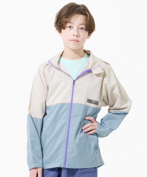 KRIFF MAYER Kid's Collection（クリフメイヤーキッズコレクション）の「【撥水・軽量・通気性】さらさらエアーフードジャケット（マウンテンパーカー・キッズ・サックスブルー/ベージュ/オリーブ/ブラック/ナチュラル・150/140/130/120/160/170）」の3枚目の写真