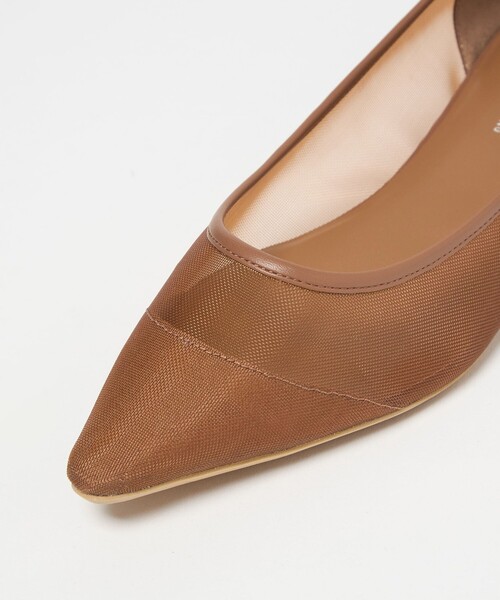 green label relaxing（グリーンレーベルリラクシング）の「ポインテッド チュール パンプス（パンプス・レディース・シルバー/ブラック・25cm/24.5cm/24cm/23.5cm/23cm/22.5cm）」の15枚目の写真