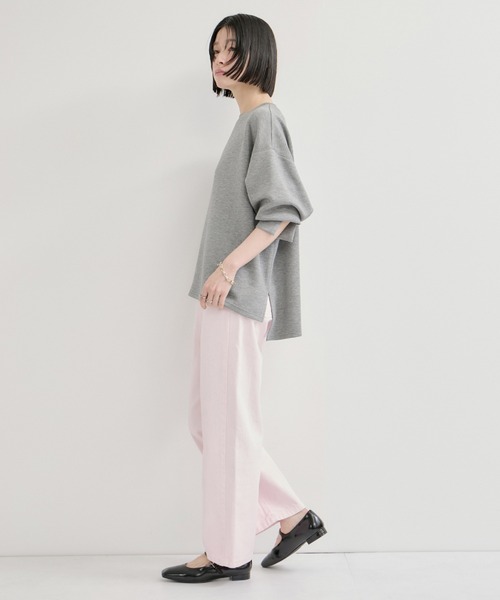le cercle ADAM ET ROPE'(ルセルクルアダムエロペ)の「フォルムワイドプルオーバー/セットアップ対応(Tシャツ/カットソー・レディース・サックスブルー/ブラック/ライトグレー・FREE)」の15枚目の写真