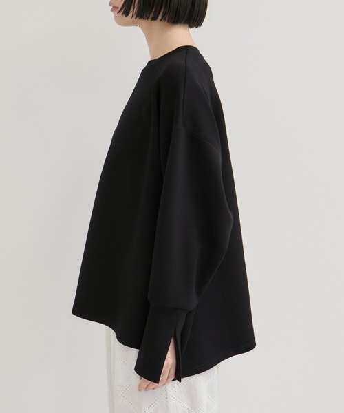 le cercle ADAM ET ROPE'(ルセルクルアダムエロペ)の「フォルムワイドプルオーバー/セットアップ対応(Tシャツ/カットソー・レディース・サックスブルー/ブラック/ライトグレー・FREE)」の11枚目の写真