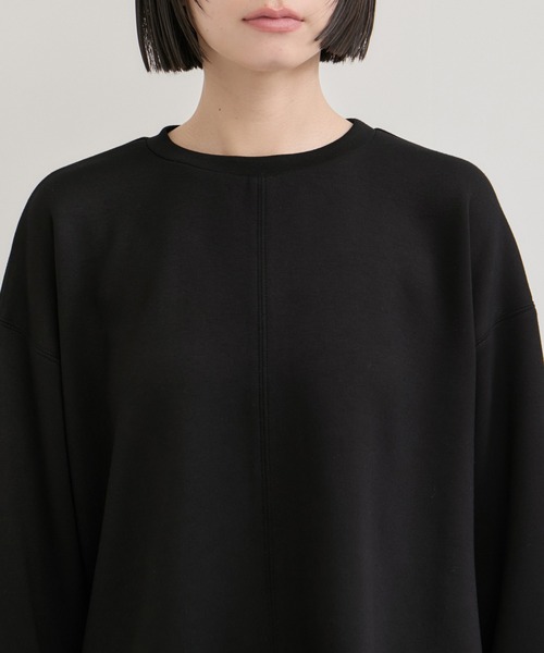 le cercle ADAM ET ROPE'(ルセルクルアダムエロペ)の「フォルムワイドプルオーバー/セットアップ対応(Tシャツ/カットソー・レディース・サックスブルー/ブラック/ライトグレー・FREE)」の13枚目の写真