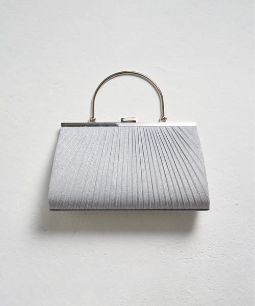 My shawty(マイシャウティー)の「pleats lame hand bag(ハンドバッグ・レディース・ブラック/シルバー/ゴールド・FREE)」の2枚目の写真