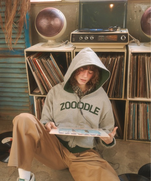 Zooodle(ズードル)の「Logo sweat hoodie - ロゴスウェットフーディー -(パーカー・メンズ・グレー/ブラウン・MEDIUM/LARGE)」の21枚目の写真