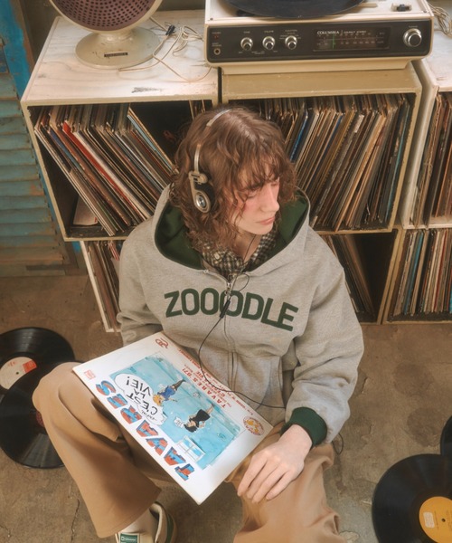 Zooodle（ズードル）の「Logo sweat hoodie - ロゴスウェットフーディー -（パーカー・メンズ・グレー/ブラウン・MEDIUM/LARGE）」の20枚目の写真