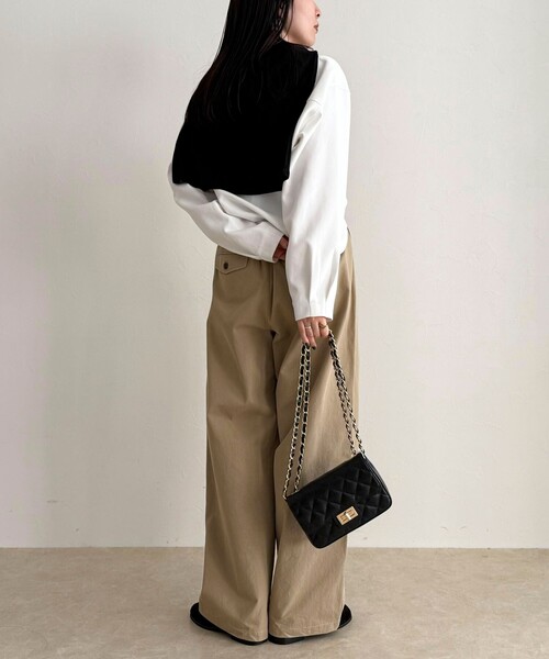 fredy emue（フレディエミュ）の「チノタックパンツ（チノパンツ・レディース・ベージュ/ブラウン・38/36/34）」の6枚目の写真